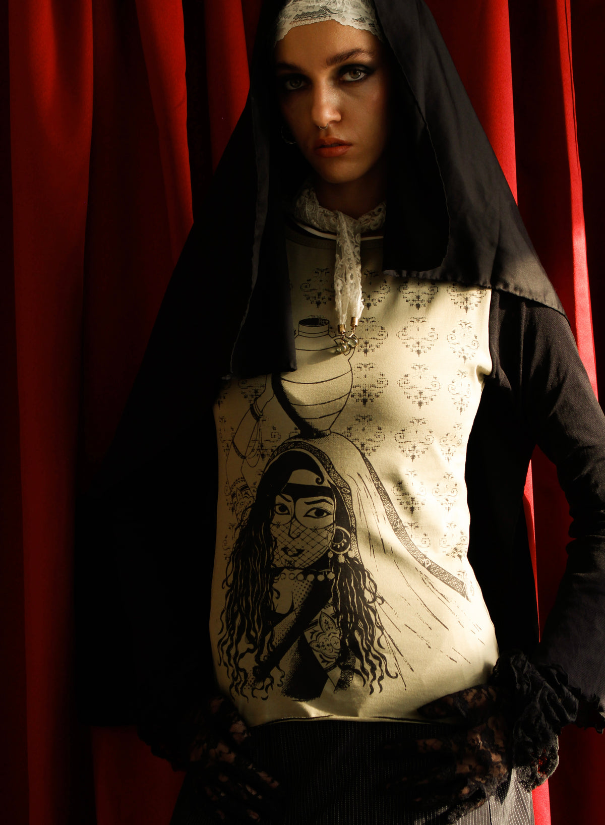 HENNET SAMARAH MESH SLEEVED TOP