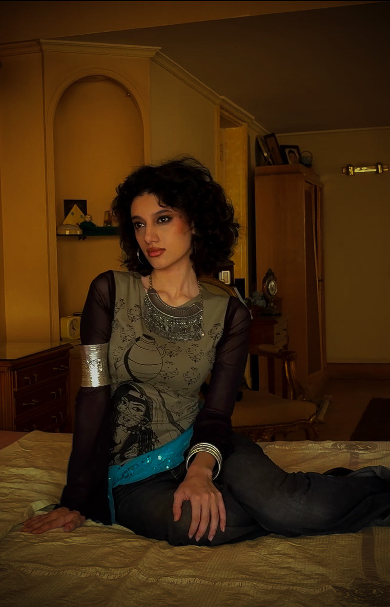 HENNET SAMARAH MESH SLEEVED TOP
